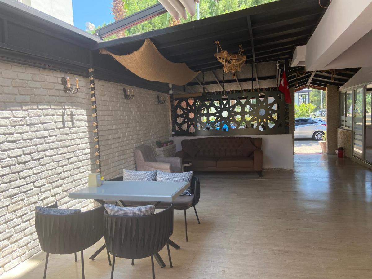 Derin Suit Otel Анталия Екстериор снимка