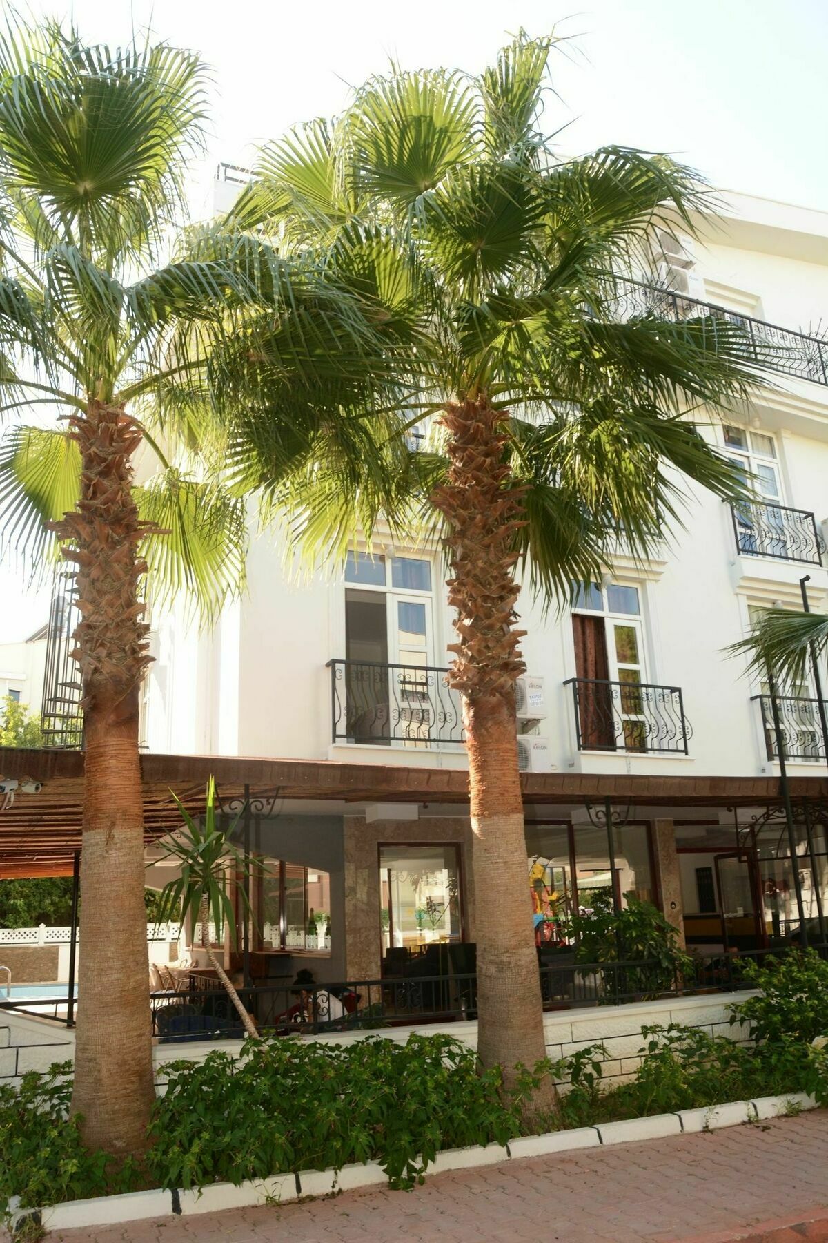 Derin Suit Otel Анталия Екстериор снимка