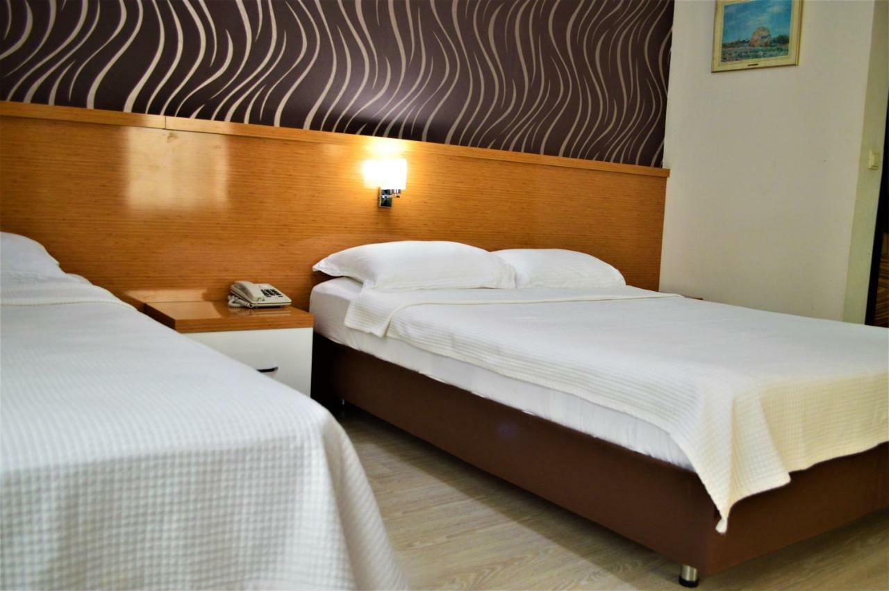 Derin Suit Otel Анталия Екстериор снимка
